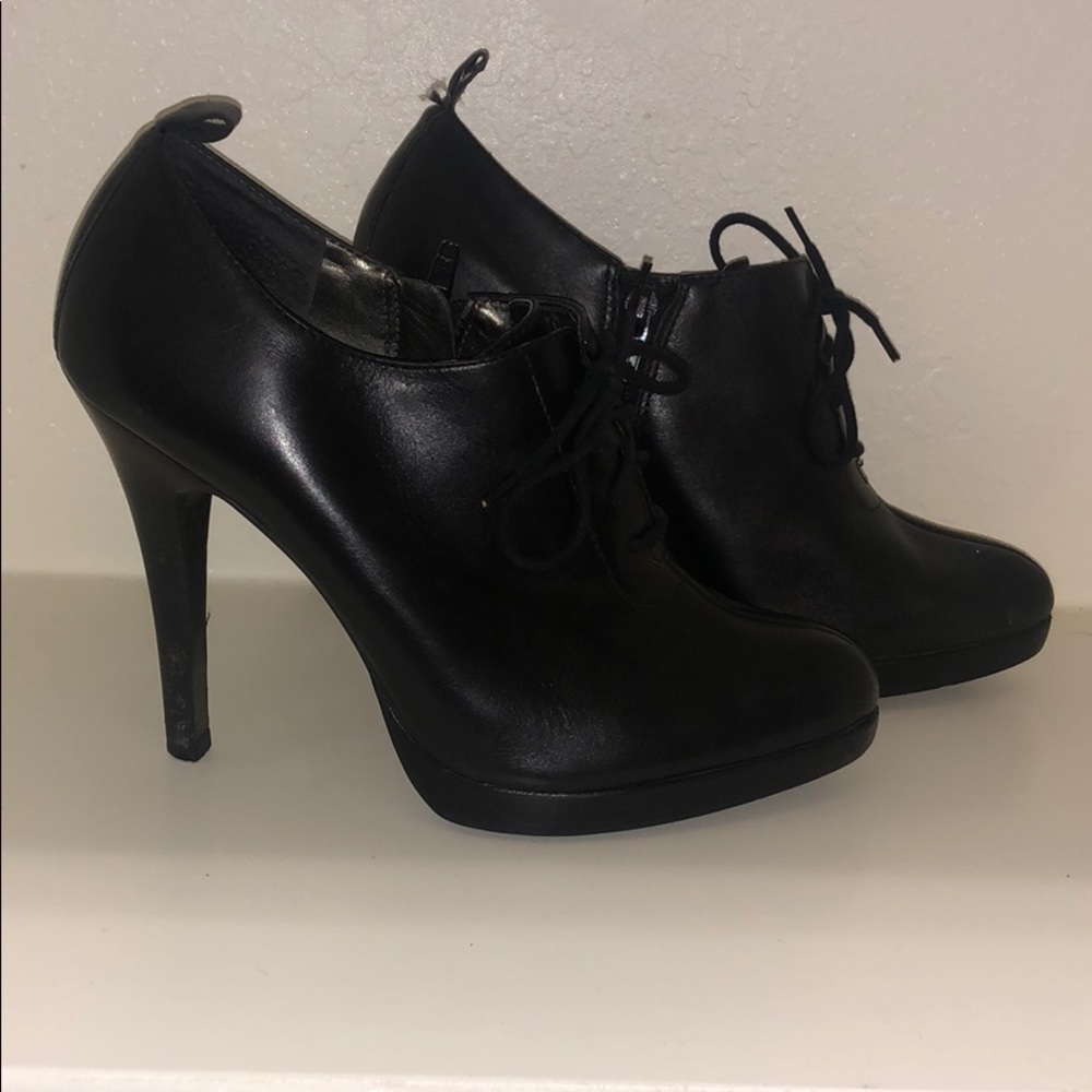 Jessica Simpson bootie size 7 1/2